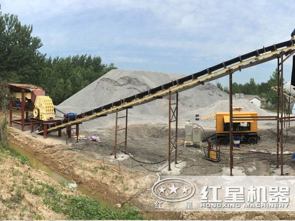 錘式破碎機(jī)作業(yè)高品質(zhì)作業(yè)現(xiàn)場(chǎng)