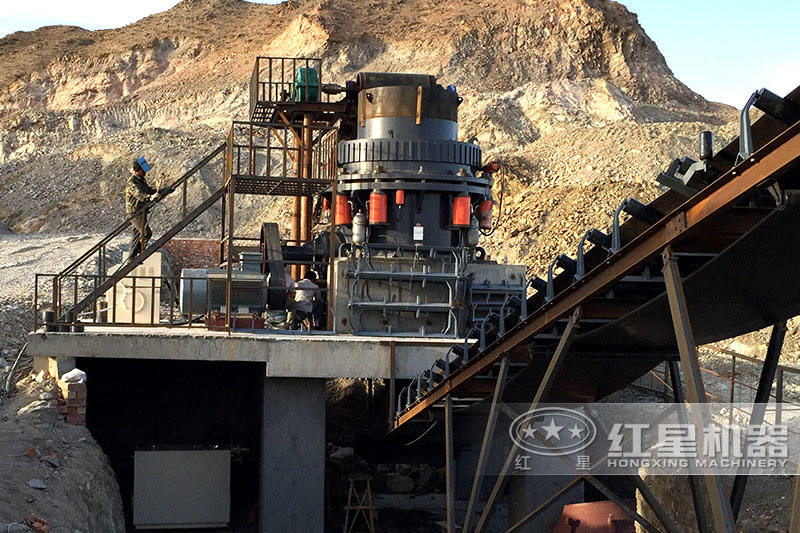 圓錐破碎機(jī)現(xiàn)場(chǎng)近景，可安排就近現(xiàn)場(chǎng)考察