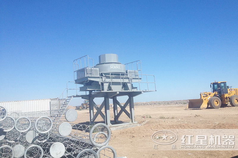 砂石骨料生產(chǎn)設(shè)備現(xiàn)場安裝