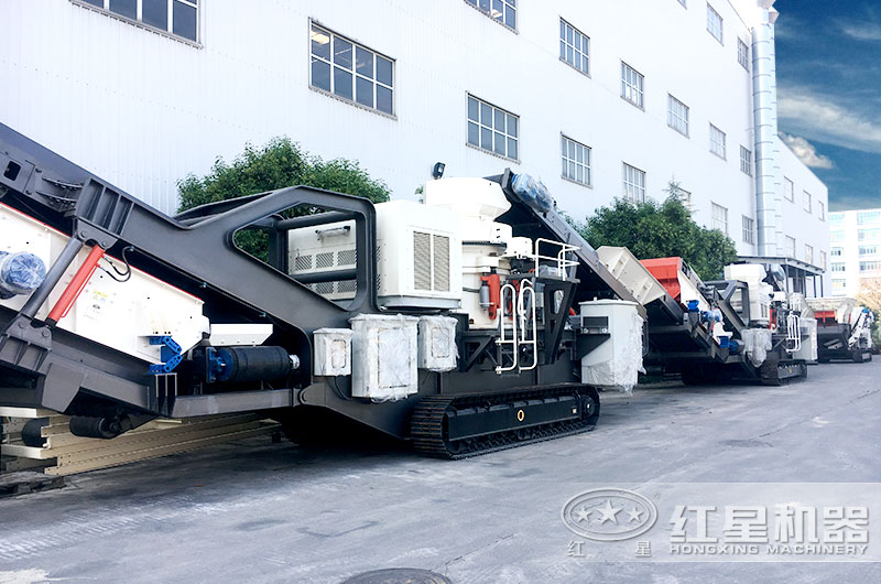 履帶式組合，一鍵操作隨地行走