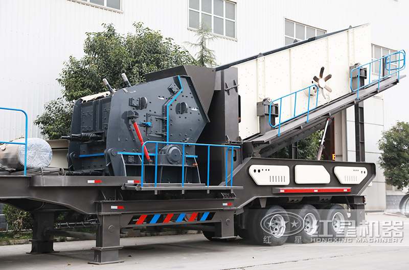 反擊破移動石料破碎機(jī)，整形效果好，粉塵少