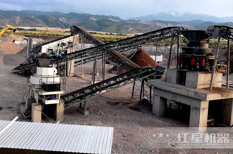 圓錐破+制砂機生產石子加工現(xiàn)場